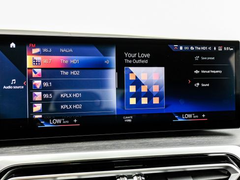 Used 2022 BMW i4 eDrive40 w/ M Sport Package RWD image 26
