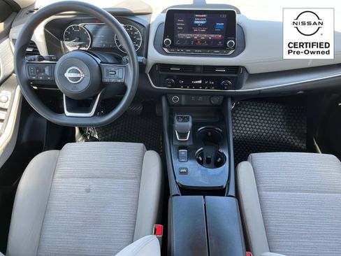 Certified 2023 Nissan Rogue SV FWD image 12