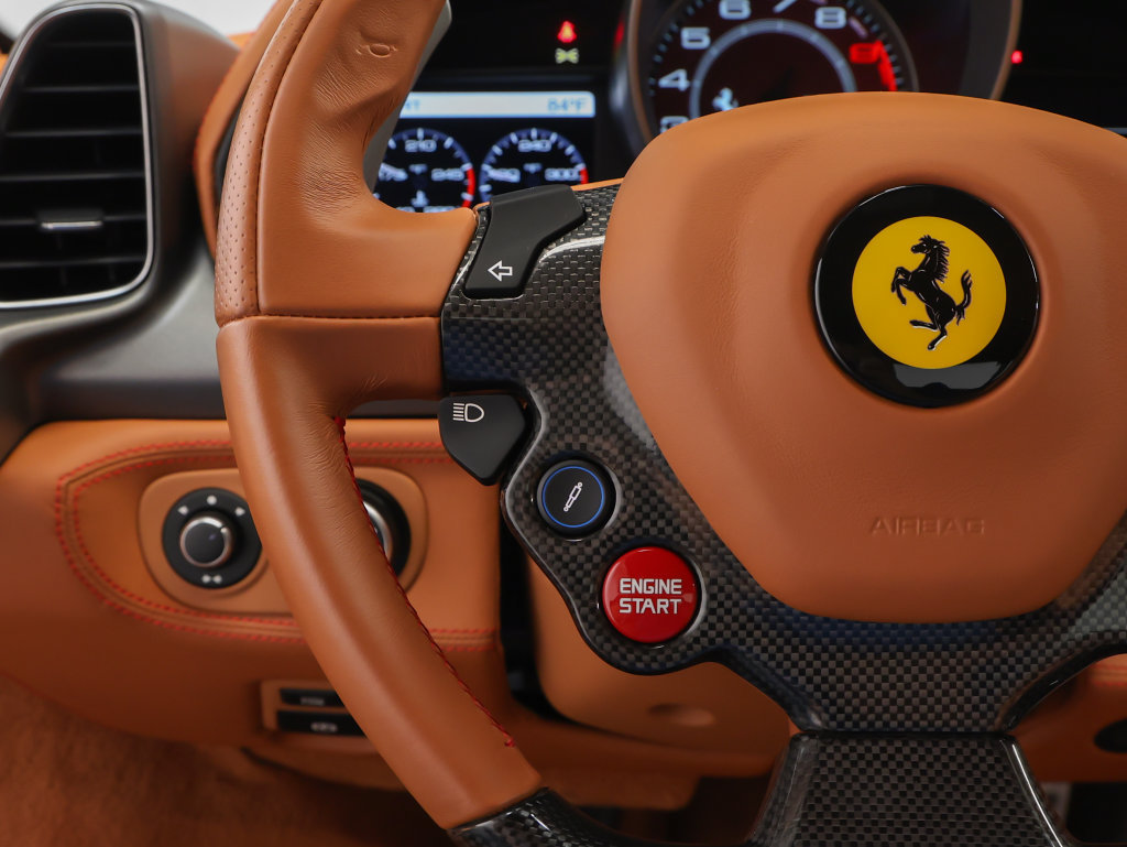 Certified 2013 Ferrari 458 Italia Coupe RWD image 49