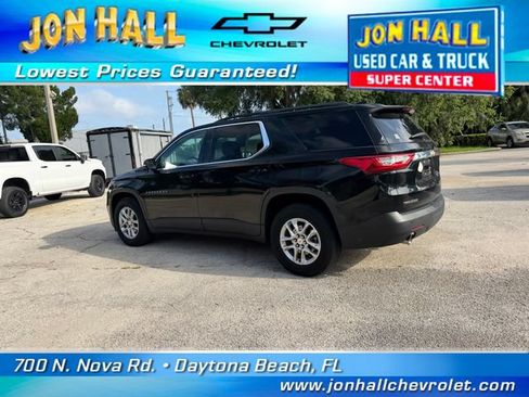 Used 2020 Chevrolet Traverse LT FWD image 6