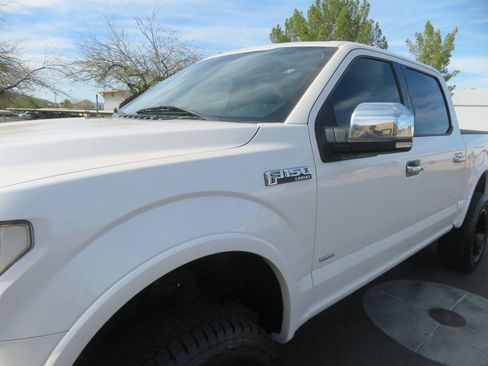 Used 2017 Ford F150 Lariat w/ Equipment Group 502A Luxury image 5