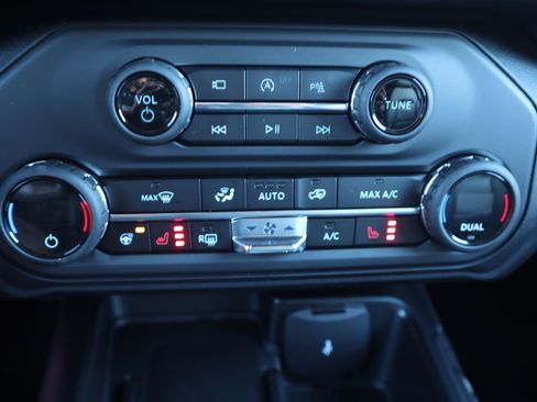 New 2026 Ford Bronco Outer Banks AWD/4WD image 7