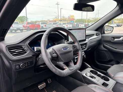 Used 2023 Ford Escape ST-Line Elite AWD/4WD image 16