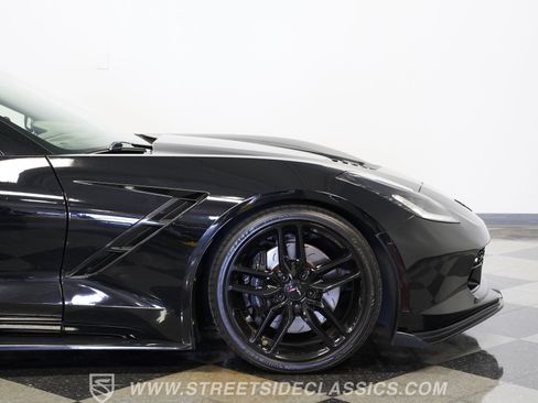 Used 2015 Chevrolet Corvette Stingray Coupe RWD image 31