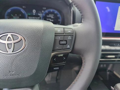 New 2026 Toyota Camry XLE FWD image 17
