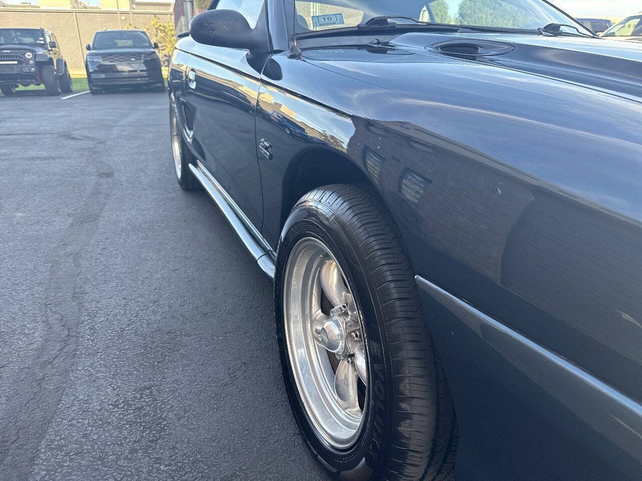 Used 1994 Ford Mustang GT RWD image 11