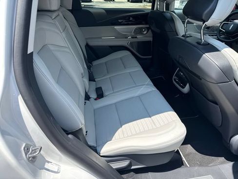 New 2026 Lincoln Nautilus Reserve AWD/4WD image 16