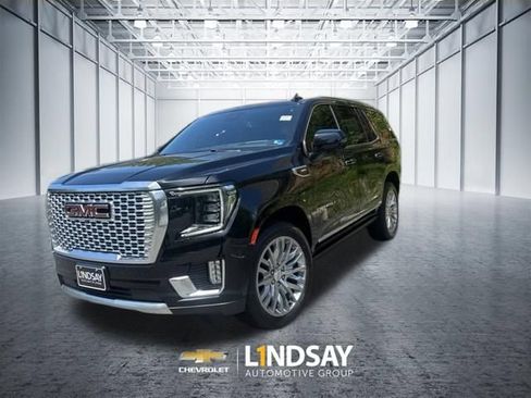 Used 2024 GMC Yukon Denali AWD/4WD image 4