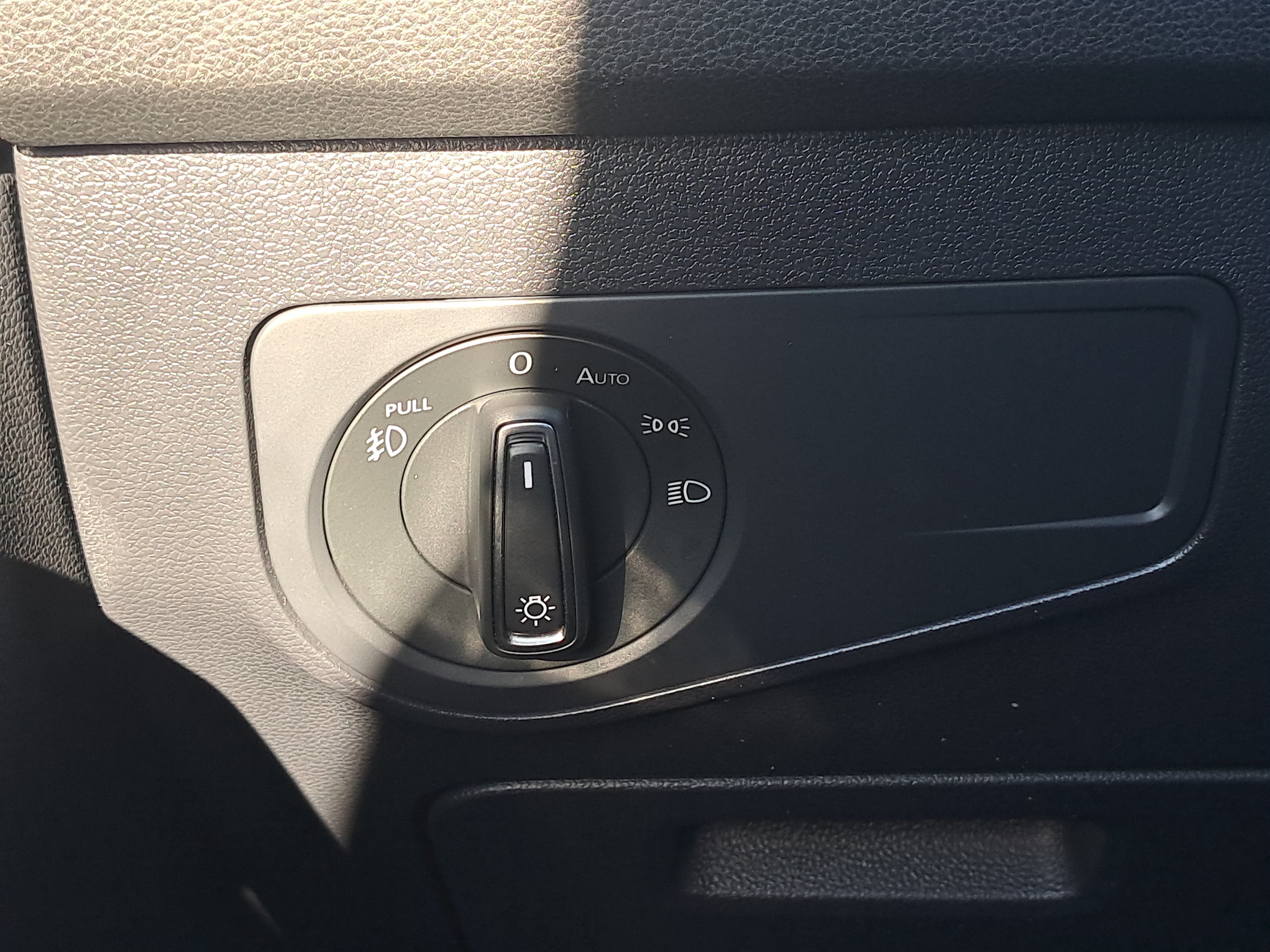 Certified 2021 Volkswagen Tiguan SE R-Line AWD/4WD image 26