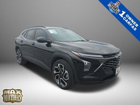 Used 2024 Chevrolet Trax RS w/ Sunroof Package FWD image 1