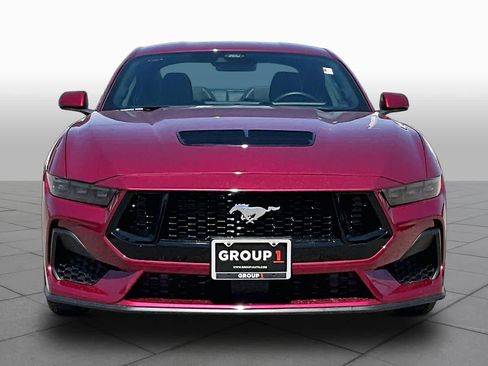 Used 2025 Ford Mustang GT RWD image 4