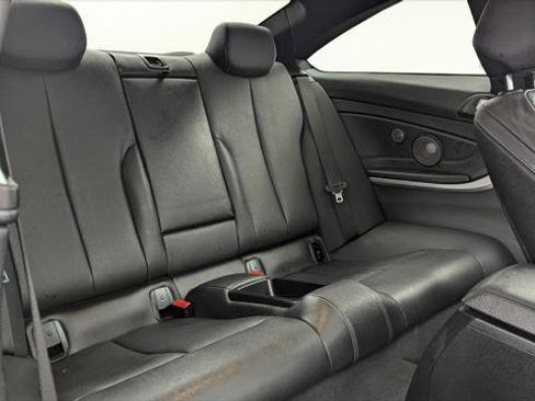 Used 2019 BMW 440i Coupe w/ M Sport Package image 19