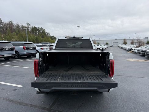 Used 2023 Toyota Tundra Limited image 7