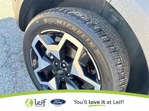 Used 2024 Hyundai Santa Cruz Limited image 39