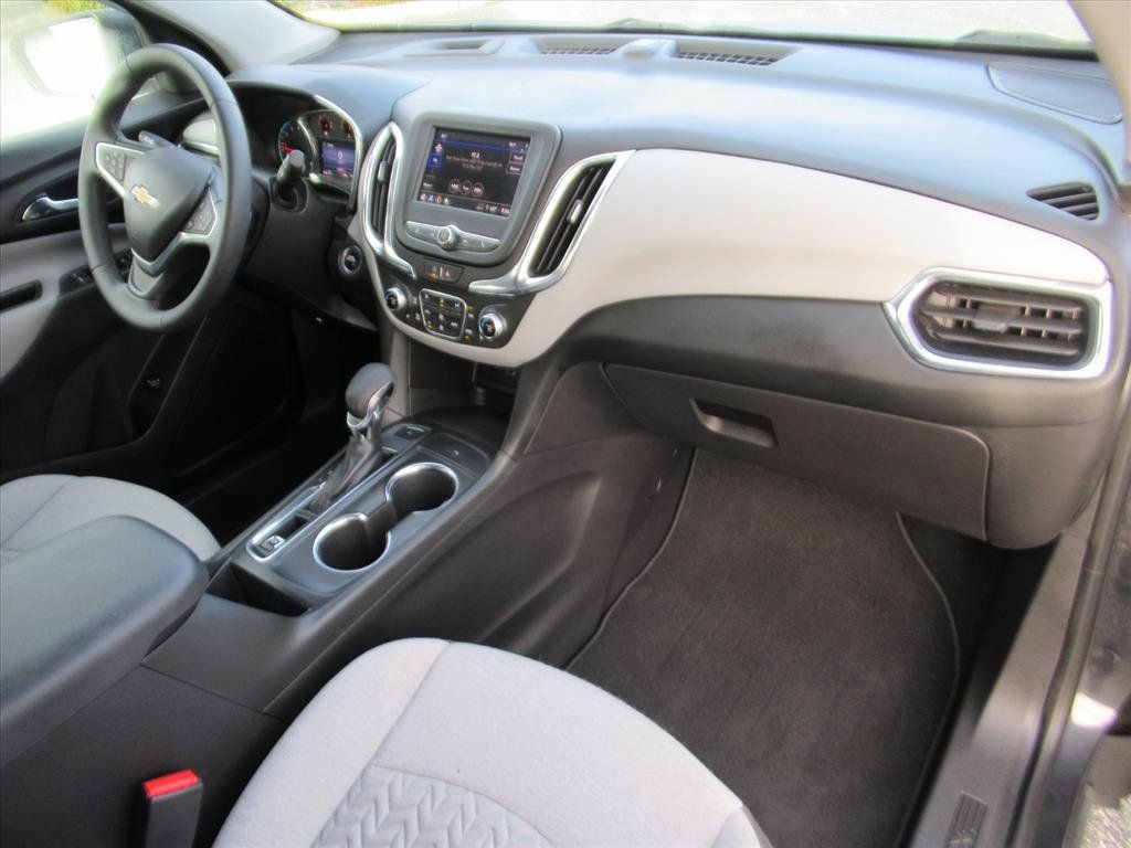 Used 2023 Chevrolet Equinox LT AWD/4WD image 11