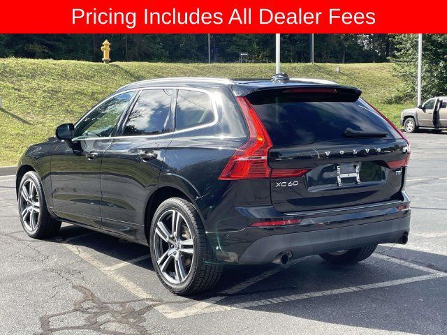 Used 2018 Volvo XC60 T5 Momentum w/ Vision Package AWD/4WD image 3