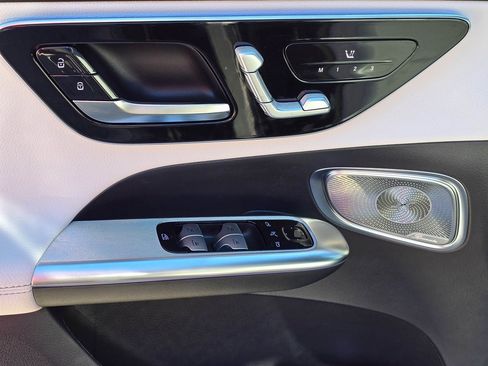 New 2026 Mercedes-Benz GLC 300 4MATIC image 14