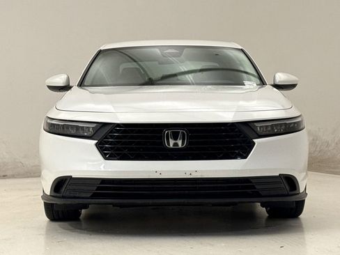 Used 2023 Honda Accord LX image 3