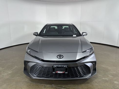 New 2026 Toyota Camry SE FWD image 6