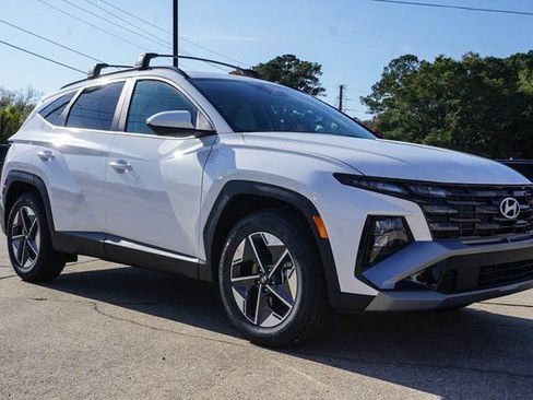 New 2026 Hyundai Tucson SEL image 2