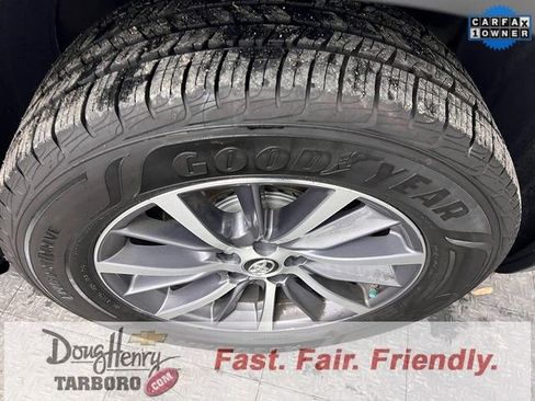 Used 2018 Toyota Highlander XLE image 18