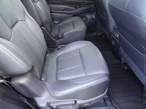Used 2023 Subaru Ascent Limited AWD/4WD image 13