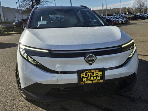 New 2026 Nissan Leaf Platinum+ image 3