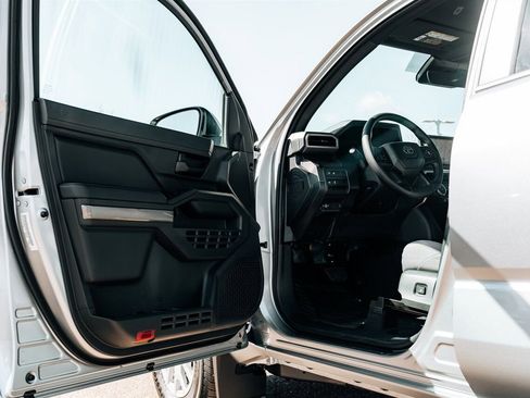 Used 2026 Toyota Tacoma SR5 image 16