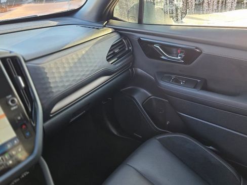 Certified 2025 Subaru Forester Touring w/ Popular Package - Touring image 39