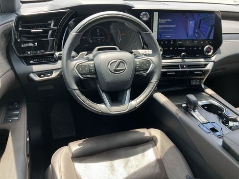 Used 2023 Lexus RX 350 FWD w/ Accessory Package (Z1) image 17