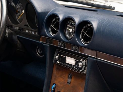 Used 1988 Mercedes-Benz 560 SL image 35