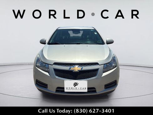 Used 2014 Chevrolet Cruze LT FWD image 9
