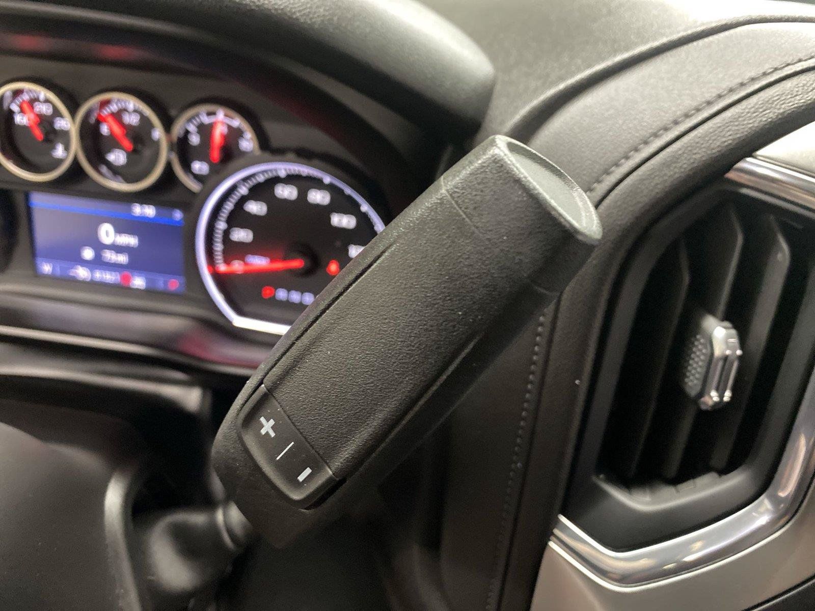 Used 2020 Chevrolet Silverado 1500 LT w/ All-Star Edition AWD/4WD image 24