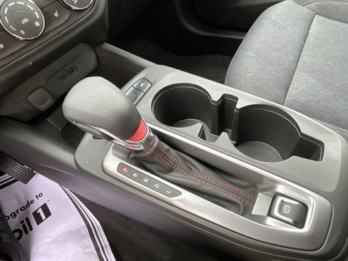 Used 2024 Chevrolet Trax RS w/ Driver Confidence Package image 34