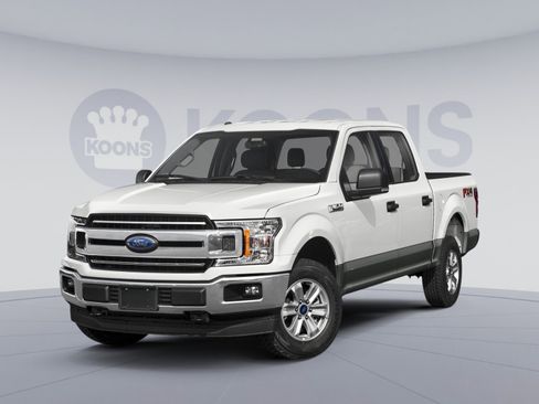 Used 2018 Ford F150 XLT w/ Equipment Group 302A Luxury image 2