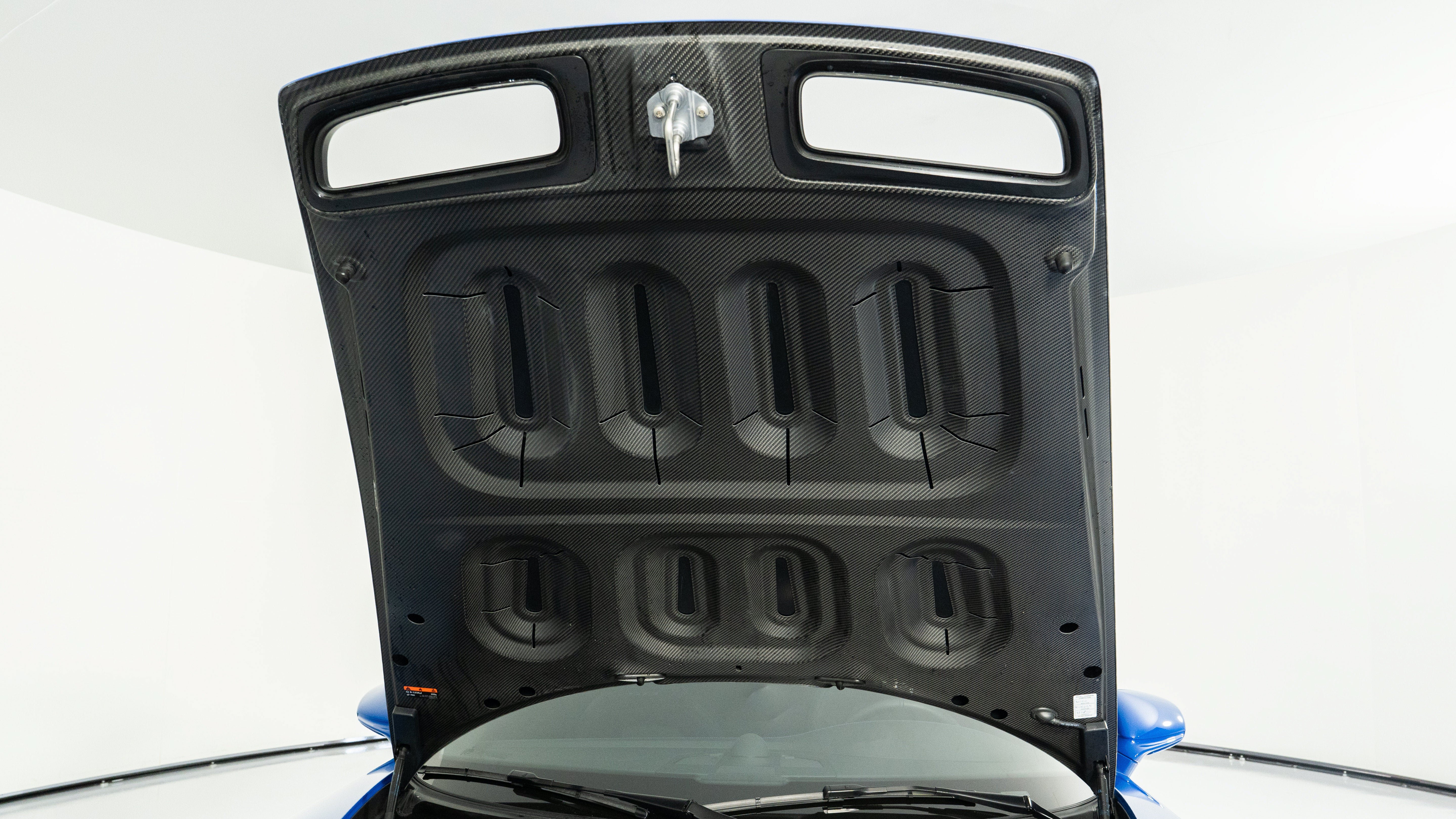Used 2025 Porsche 911 GT3 RWD image 39