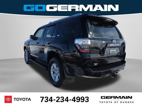 Used 2014 Toyota 4Runner SR5 Premium image 10