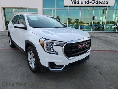 Used 2024 GMC Terrain SLE