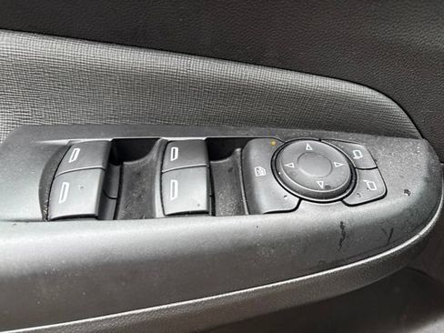Used 2024 Buick Envista Preferred FWD image 12