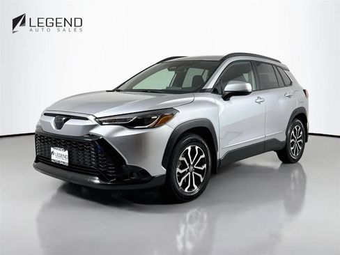 Used 2024 Toyota Corolla Cross AWD Hybrid image 1