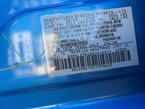 Used 2025 Nissan Sentra SV FWD image 27