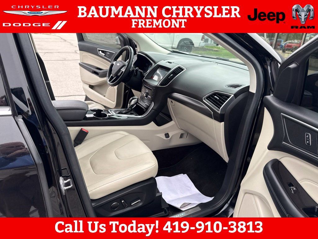 Used 2016 Ford Edge Titanium w/ Equipment Group 301A AWD/4WD image 13