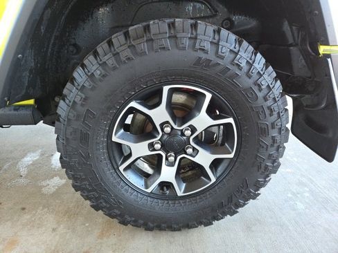 Used 2023 Jeep Wrangler Rubicon w/ LED Lighting Group image 57