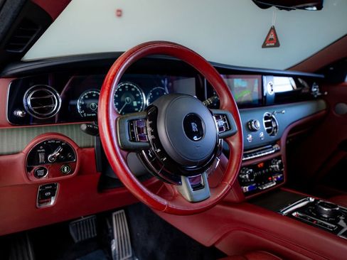 Used 2021 Rolls-Royce Ghost AWD/4WD image 27