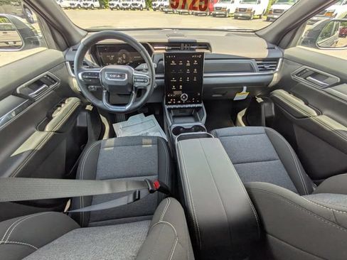New 2026 GMC Terrain Elevation w/ Black Edition AWD/4WD image 30