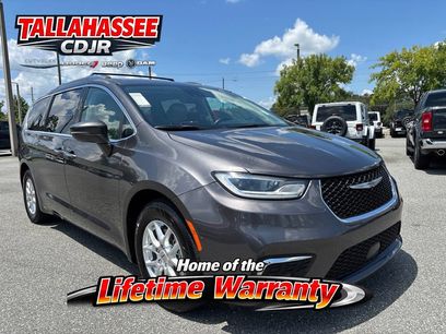 Used 2021 Chrysler Pacifica Touring-L