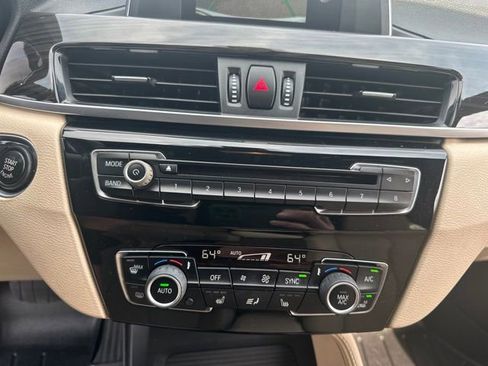 Used 2017 BMW X1 xDrive28i AWD/4WD image 15