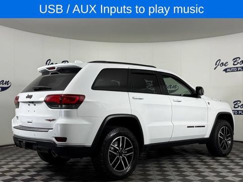 Used 2020 Jeep Grand Cherokee Trailhawk w/ Premium Lighting Group AWD/4WD image 6