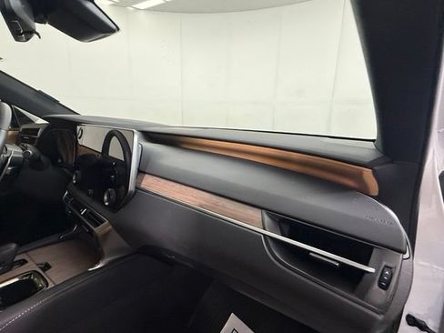Used 2025 Lexus RX 350 Premium Plus w/ Convenience Package FWD image 32