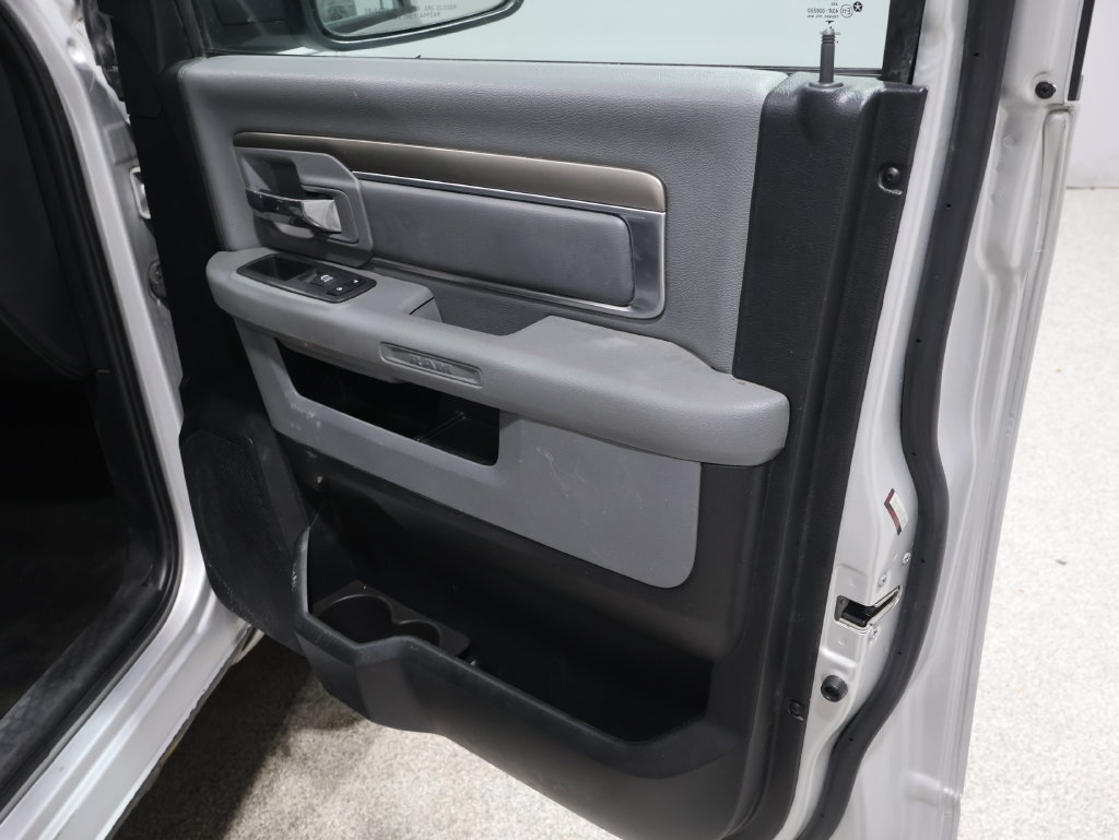 Used 2017 RAM 1500 Outdoorsman AWD/4WD image 21